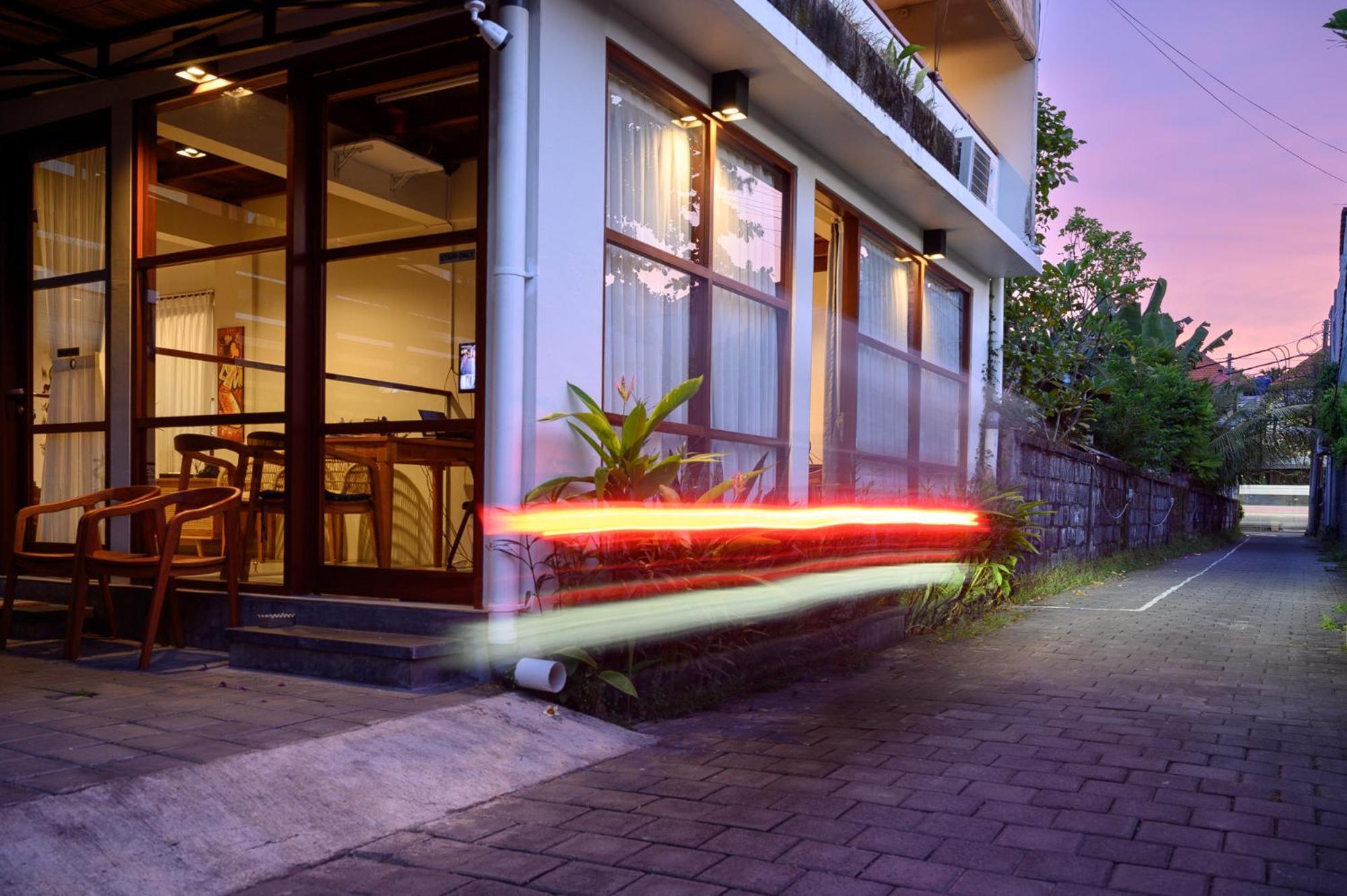 House Of Michella - Modern, Quiet & Central Hotel Sanur Kültér fotó